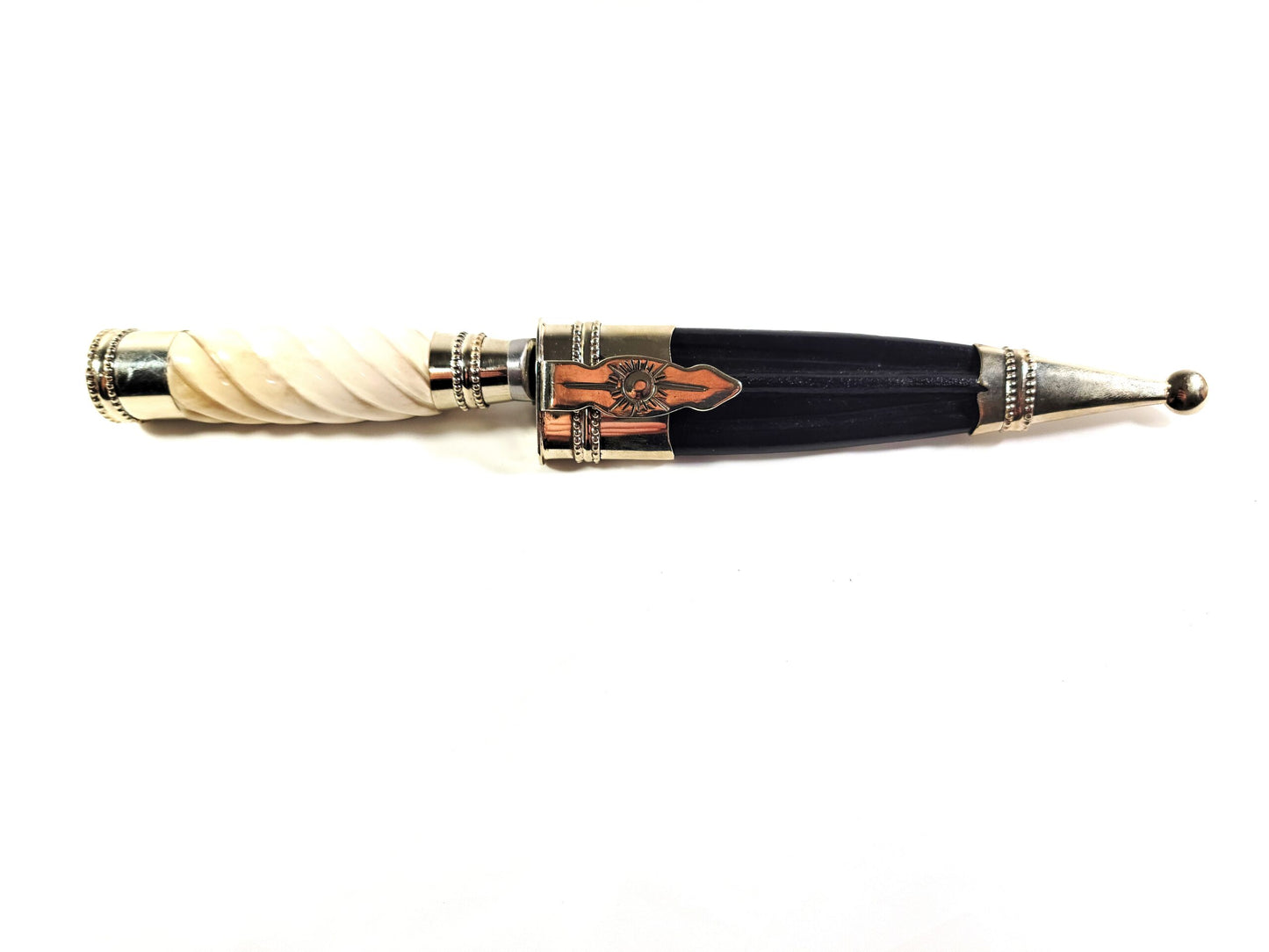 5 in. BLADE BULL HORNE ALPACA SILVER KNIFE.