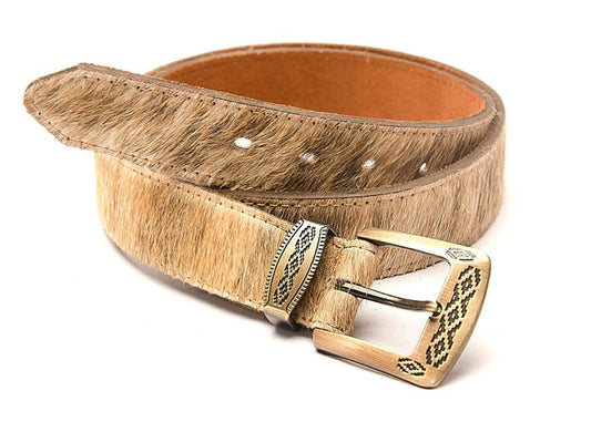 Cowhide leather belt with ‘Pampa’ buckle and loop.