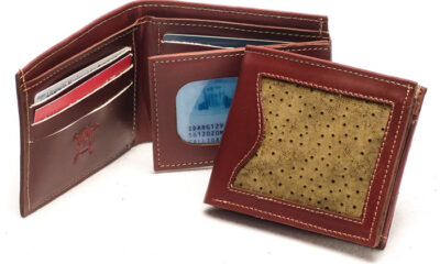 Men’s “Grained” wallet with double card slot and window ID section.